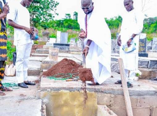 Photo News: Banky of STI Bids Father Farewell In Grand Style