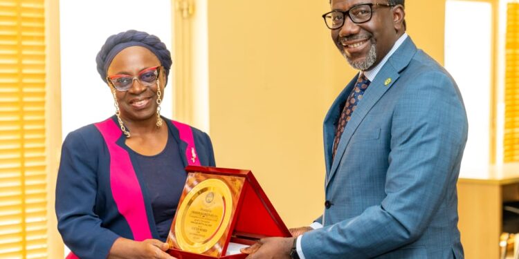 Omosehin Hosts CIIN Council Members ln Abuja